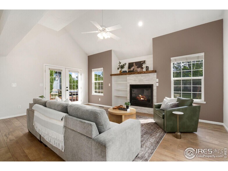 Building Photo - 2908 Des Moines Dr