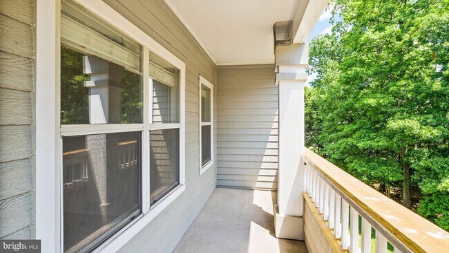 Building Photo - 13058 Autumn Woods Way