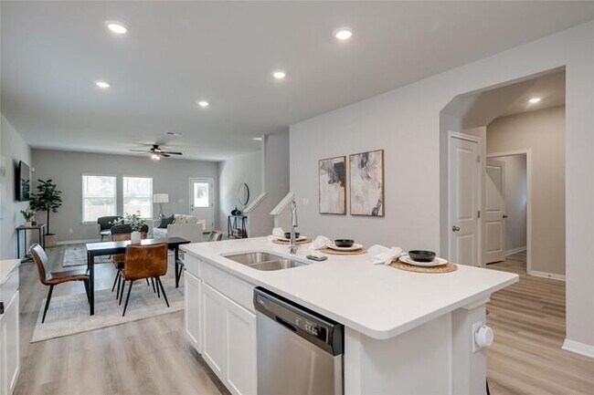 Building Photo - 909 Bright Gemstone Wy