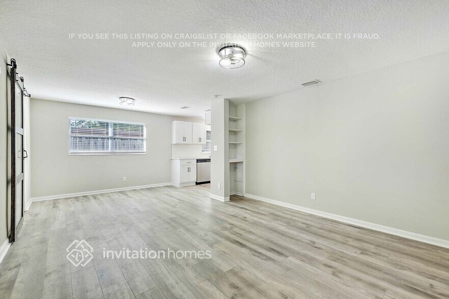 Building Photo - 309 Edson Dr