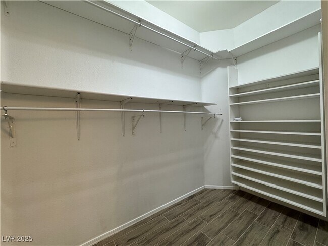 Building Photo - 1396 Couperin Dr