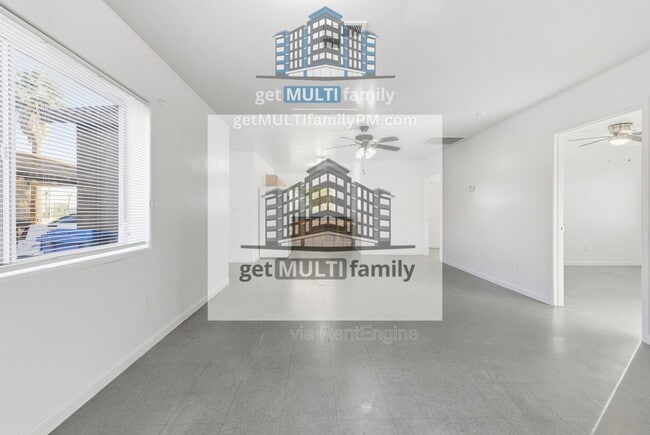 Building Photo - 1228 E Apache St