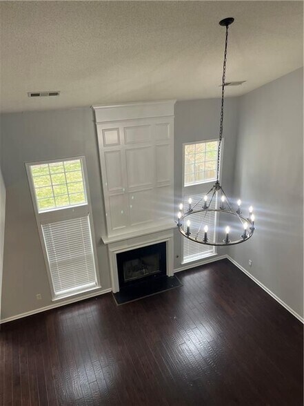 Building Photo - 501 Mullein Trace