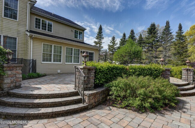 Building Photo - 9 Mackenzie Ct