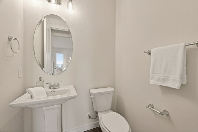 Building Photo - 3241 Loam Ln