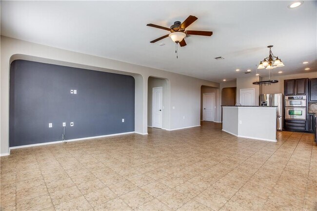 Building Photo - 8801 Capitol View Dr