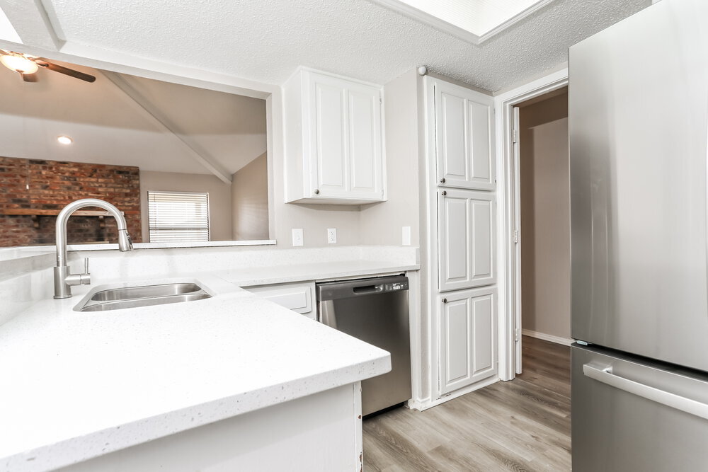 Building Photo - 7456 Cross Ridge Cir