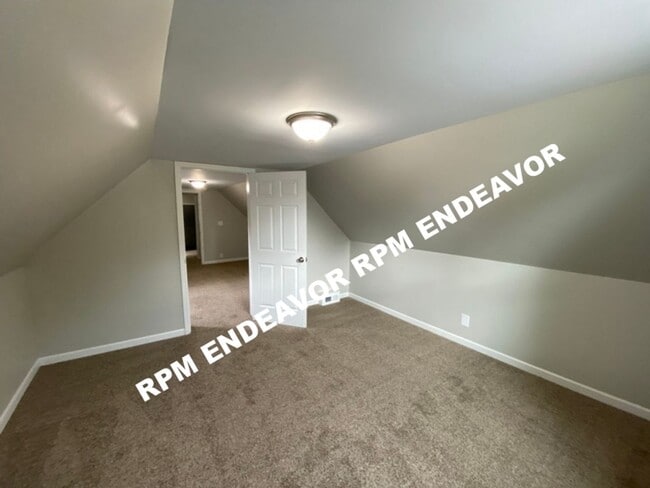 Building Photo - 3Bed/1Bath Single Family Home !! In Lemay!!!
