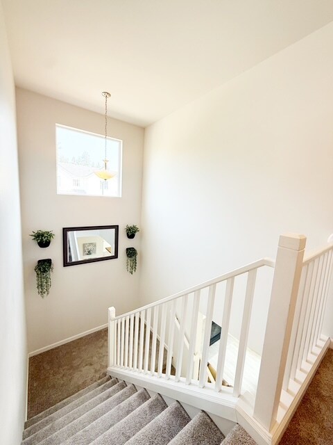 Building Photo - 740 SE Nordmann Lp