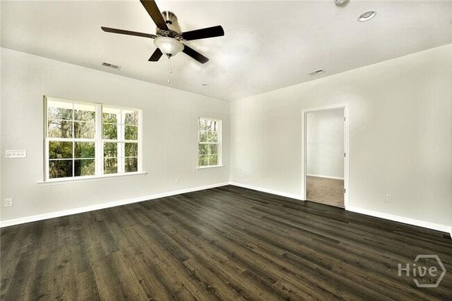 Building Photo - 293 McCrady Dr
