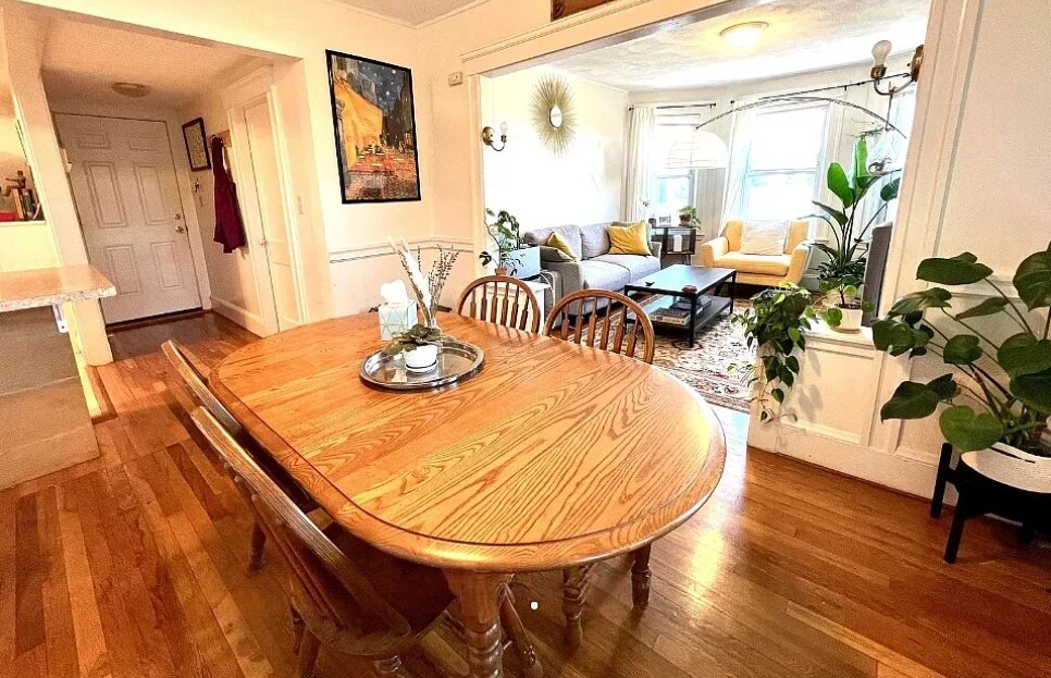 Building Photo - 220 Summer St