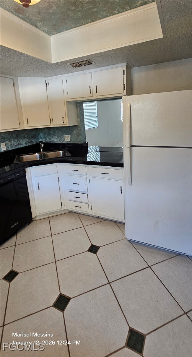 Building Photo - 9395 Pennsylvania Ave