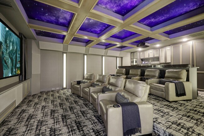 Building Photo - 5610 Lynbrook Dr