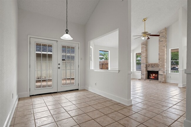 Building Photo - 23419 Prairie Bird Dr