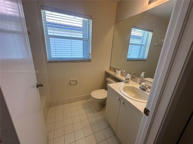 Building Photo - 2997 SW 179th Ave