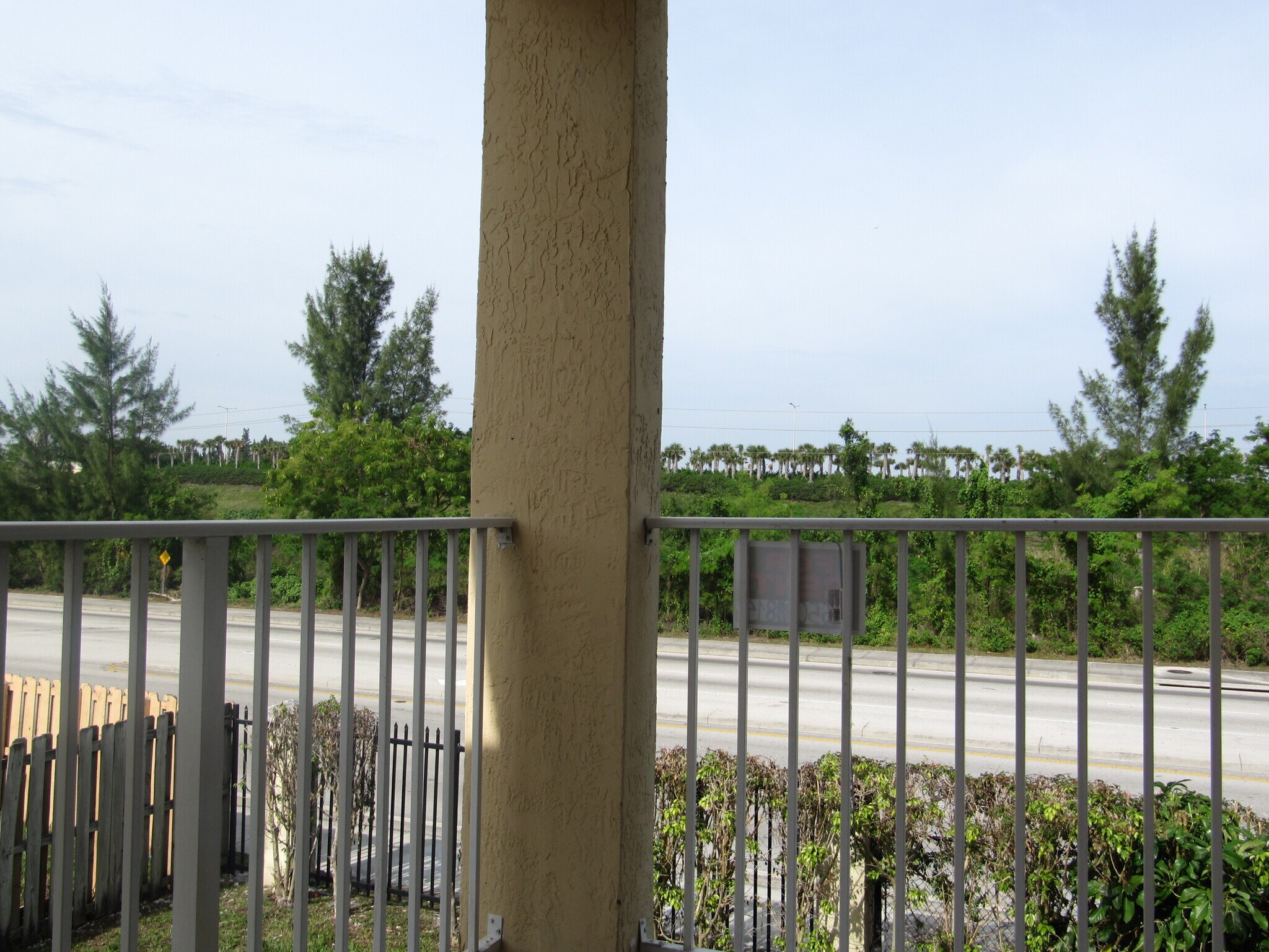 Building Photo - 1180 NW 125th Path