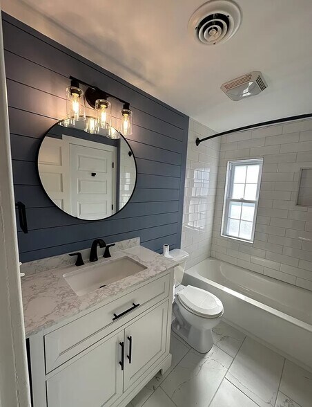 Building Photo - 3428 Littlestown Pike