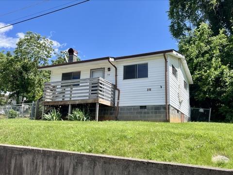 Building Photo - 318 Leonard St