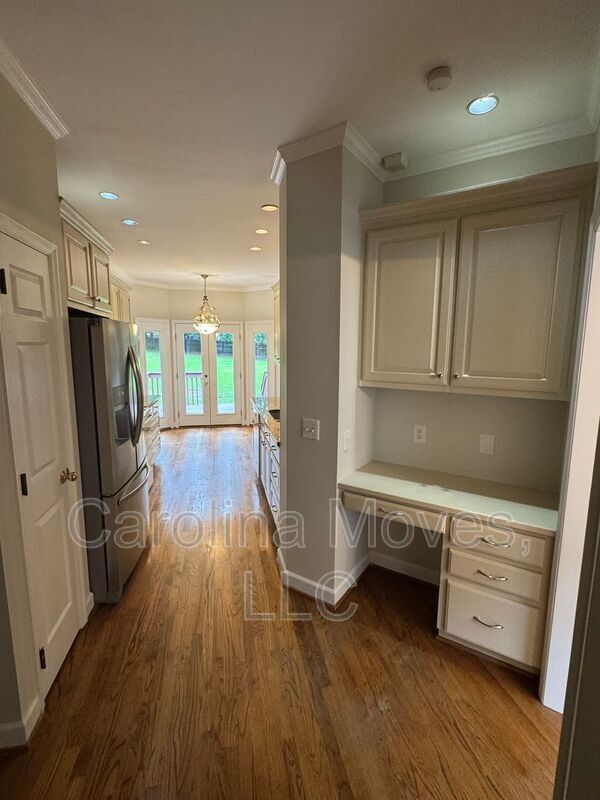 Building Photo - 102 W Field Sparrow Ct