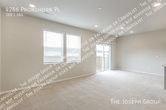 Building Photo - 4286 Pronghorn Pl