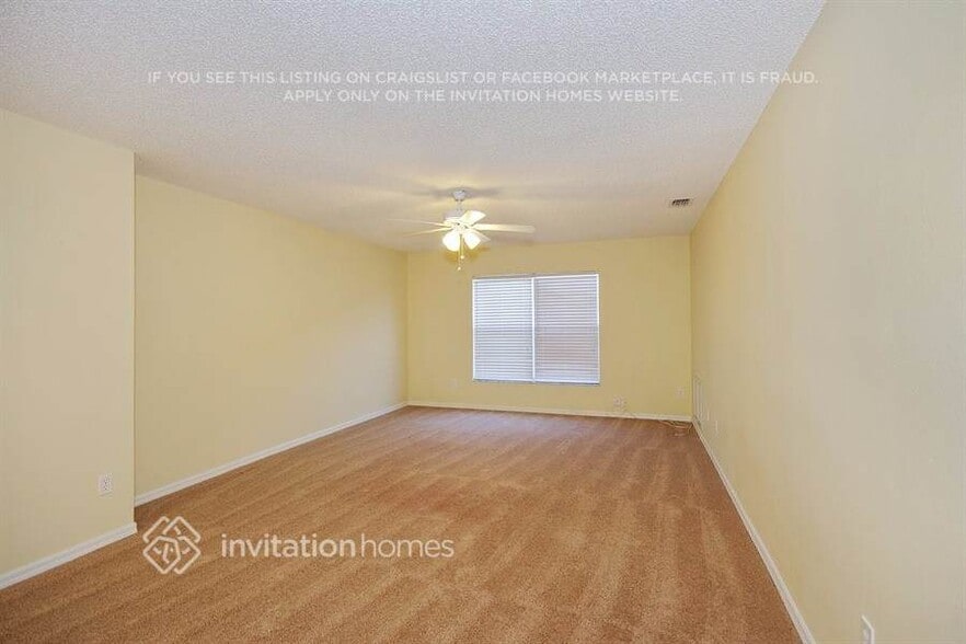 Building Photo - 20407 Melville St