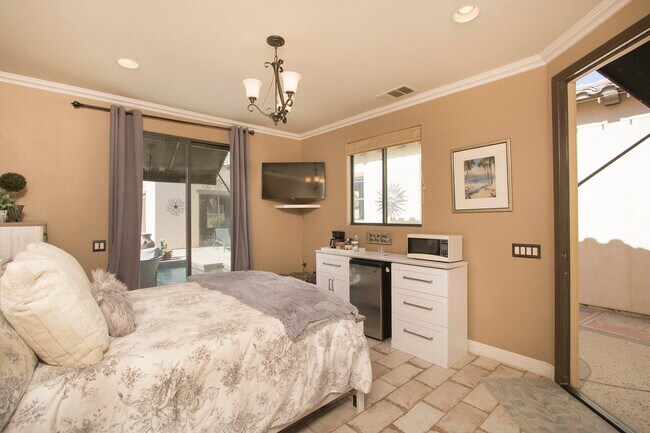 Building Photo - 57669 Santa Rosa Trail