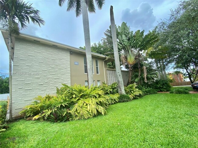 Building Photo - 6330 SW 79th St