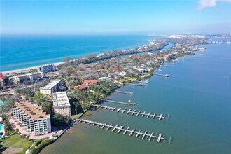 Building Photo - 8625 Midnight Pass Rd