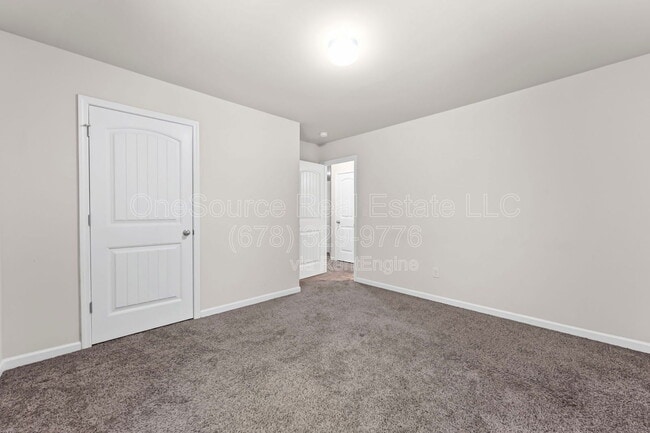 Building Photo - 385 Franklin Ln