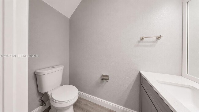 Building Photo - 16914 SW 137th Pl