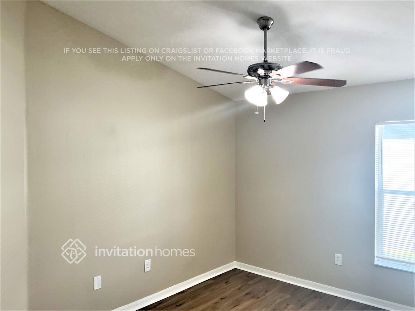 Building Photo - 8128 Alamosa Wood Ave