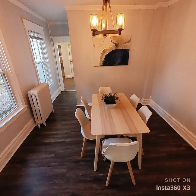 Dining Room - 1943 W Allen St