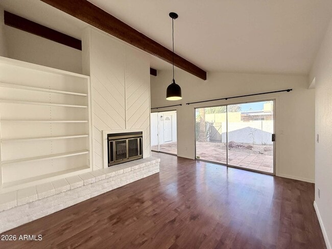 Building Photo - 313 S Desert Ave