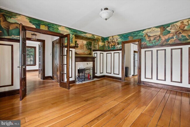 Building Photo - 4602 De Russey Pkwy