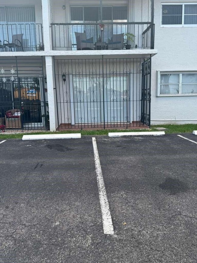 Building Photo - 9520 SW 8th St