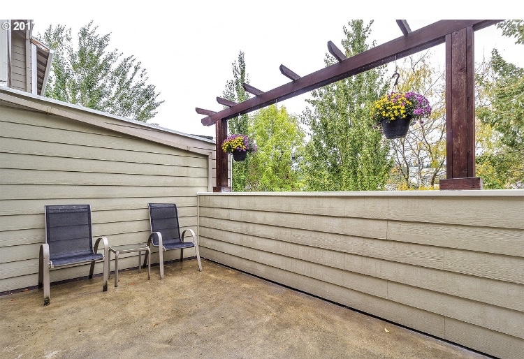 Building Photo - 9041 SW Rystadt Ln