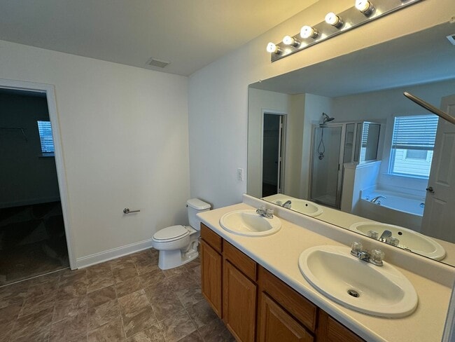 Building Photo - 6622 Latherton Ln