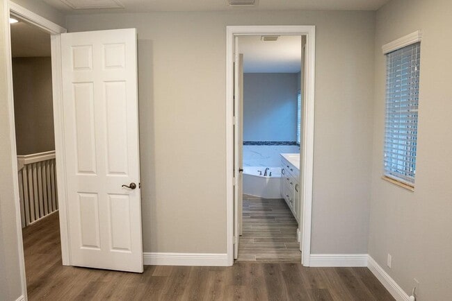 Building Photo - 7436 Briella Dr