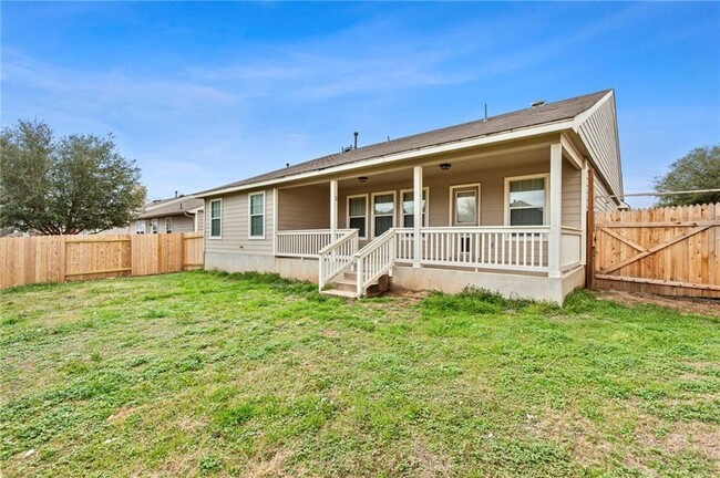 Building Photo - 354 Camelia Pkwy