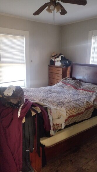 Building Photo - 125 Maplewood Ave