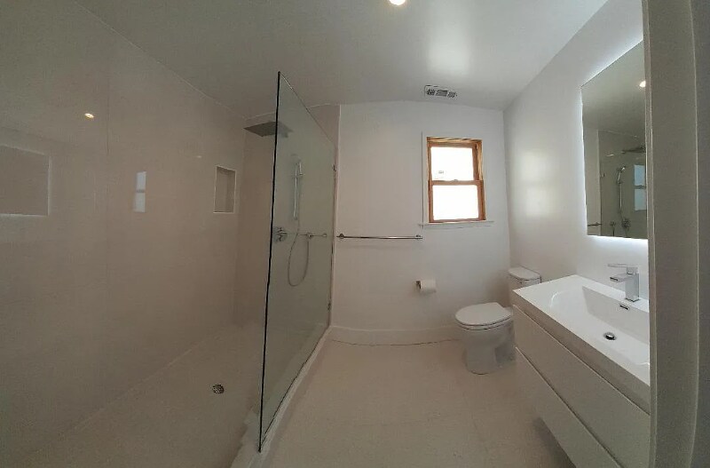 Building Photo - 1636 Milvia St
