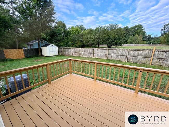 Building Photo - 112 Monath Rd