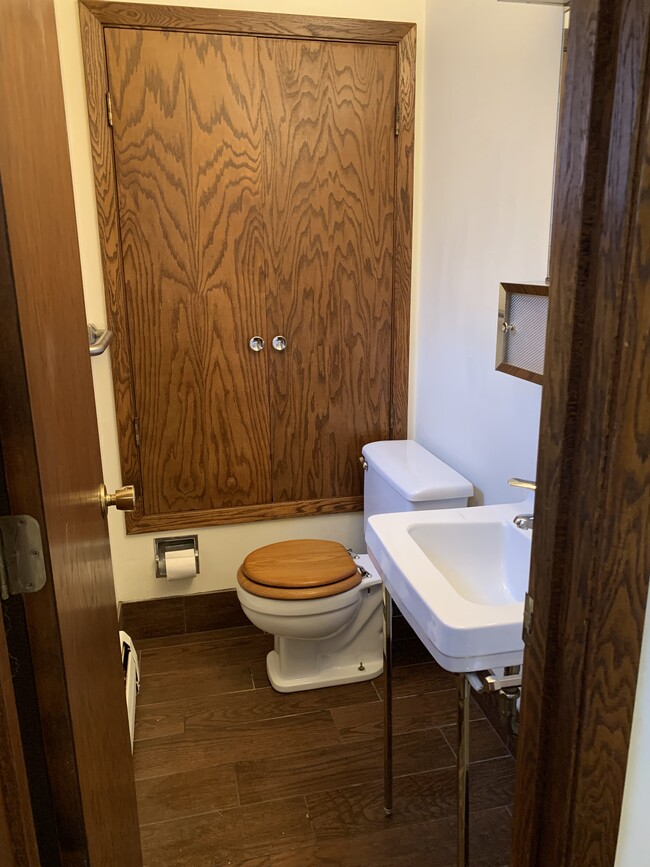 master half bath - 220 N Broadway