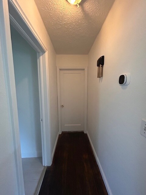 Building Photo - 321 S Bowdish Rd
