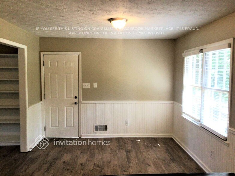 Building Photo - 337 Summerville Dr NW