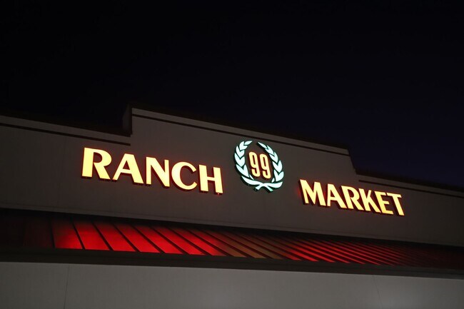 Building Photo - 140 Avalon Dr