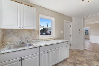 Building Photo - Spacious 3 Bedroom home Located in York, Pa!