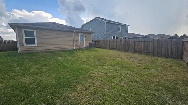 Building Photo - 24053 Wilde Dr