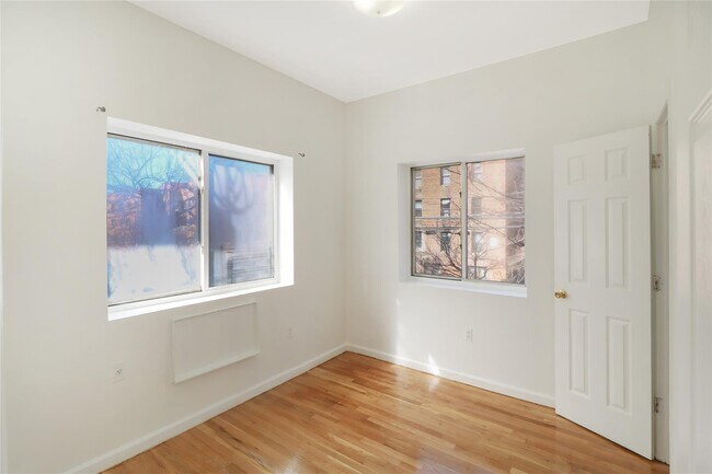 Building Photo - 140-32-140-34 34th Ave