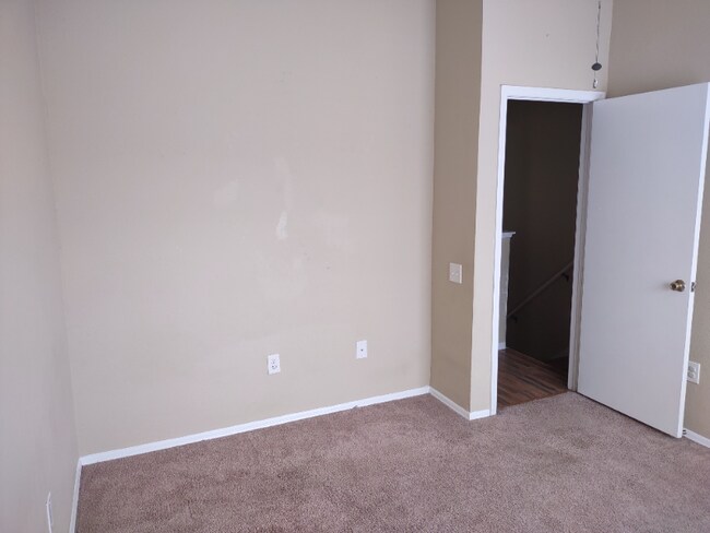 Building Photo - 30013 Granda Hills Ct